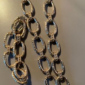 Athena gold necklace with bracelet